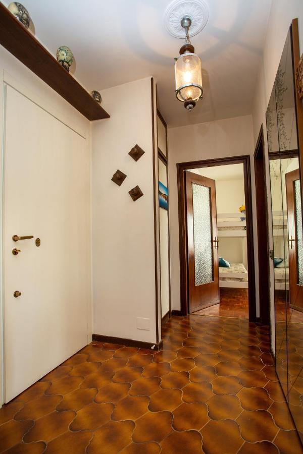 Casa Vacanze Heidi Vista Lago Verbania Exterior photo